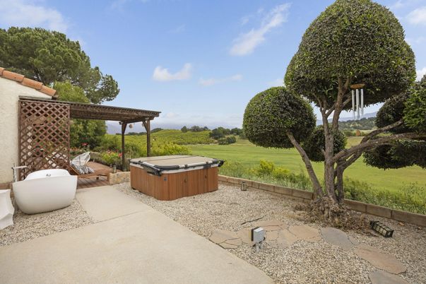 Backyard, Exterior, Hot Tub