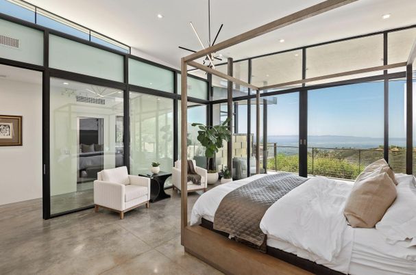 Bedroom, Interior, Pendant Lights, Recessed Lighting, Water
