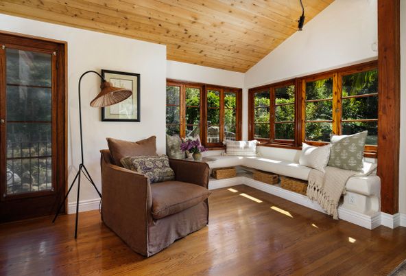 Interior, Sun Room, Wooden Ceilings, Wood Texture Flooring