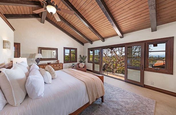 Bedroom, Interior, Wooden Beams, Wooden Ceilings
