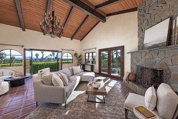 Chandelier, Fireplace, Interior, Living room, Stone Walls, Wooden Beams, Wooden Ceilings