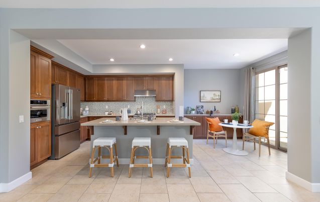 Dining room, Interior, Kitchen, Recessed Lighting, Stainless Steel Appliances