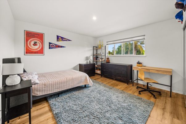 Bedroom, Home Office, Interior, Recessed Lighting, Wood Texture Flooring