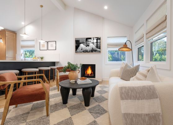 Fireplace, Interior, Living room, Pendant Lights, Recessed Lighting