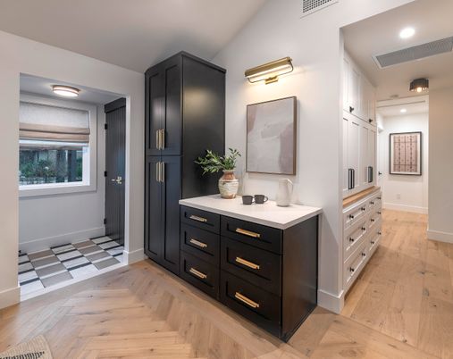 Bathroom, Interior, Recessed Lighting, Wood Texture Flooring