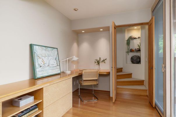 Home Office, Interior, Recessed Lighting, Wood Texture Flooring