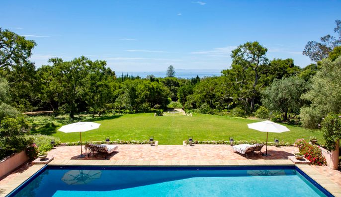 Backyard, Exterior, Pool, Water
