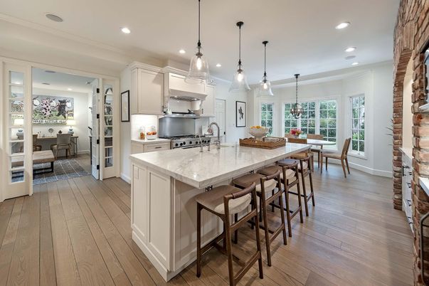 Dining room, Interior, Kitchen, Pendant Lights, Recessed Lighting, Stainless Steel Appliances, Wood Texture Flooring