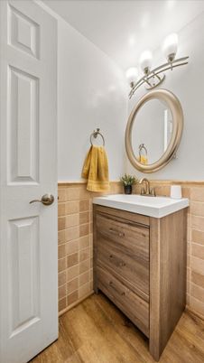 Bathroom, Interior, Wood Texture Flooring