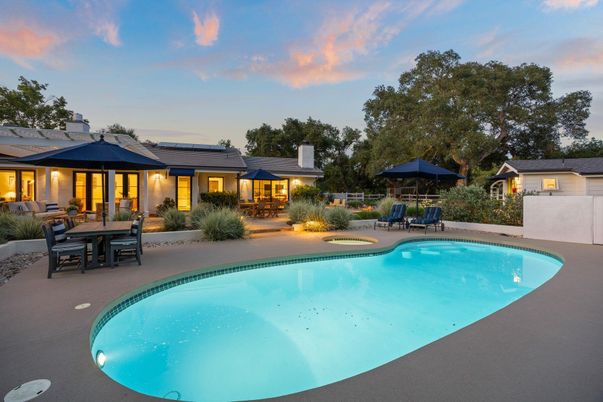 Exterior, Pool, Solar Panels