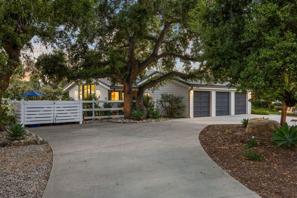 Backyard, Detached Garage, Exterior
