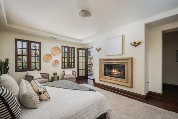 Bedroom, Fireplace, Interior, Wood Texture Flooring