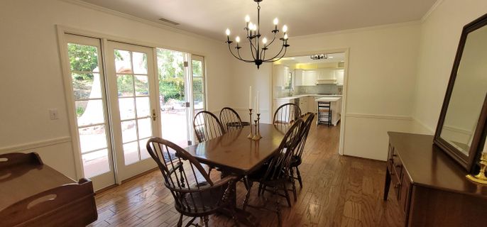Chandelier, Dining room, Interior, Kitchen, Wood Texture Flooring