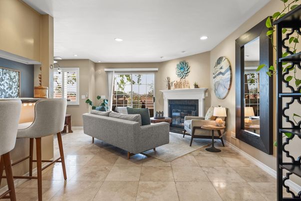 Fireplace, Interior, Living room, Recessed Lighting