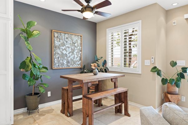 Dining room, Interior, Recessed Lighting