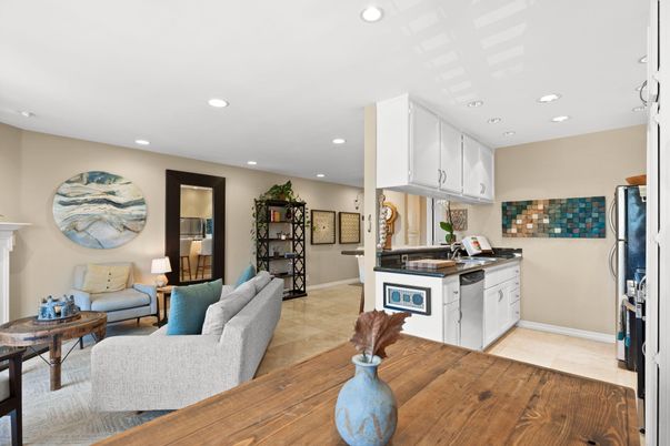 Interior, Kitchen, Living room, Recessed Lighting, Wood Texture Flooring