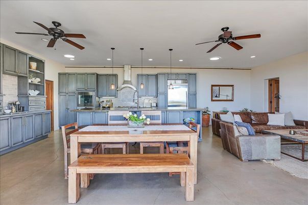 Dining room, Interior, Kitchen, Living room, Pendant Lights, Recessed Lighting, Stainless Steel Appliances