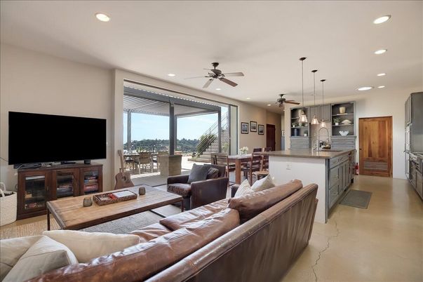 Dining room, Interior, Kitchen, Living room, Pendant Lights, Recessed Lighting