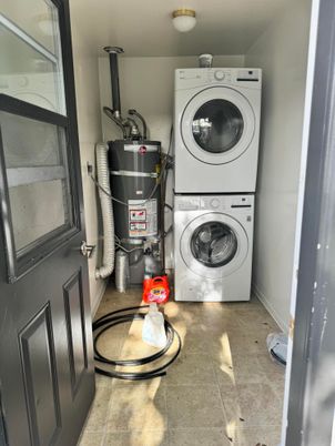 Interior, Utility Closets, Washer