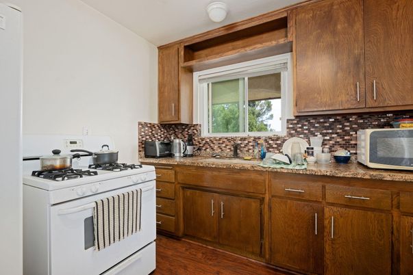 Interior, Kitchen, Wood Texture Flooring