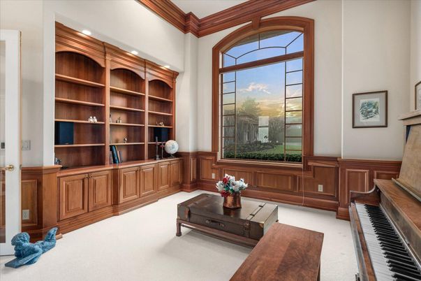 Interior, Piano, Recessed Lighting