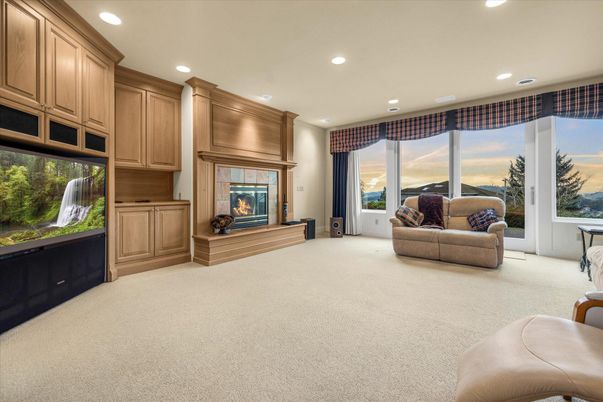 Fireplace, Interior, Living room, Recessed Lighting