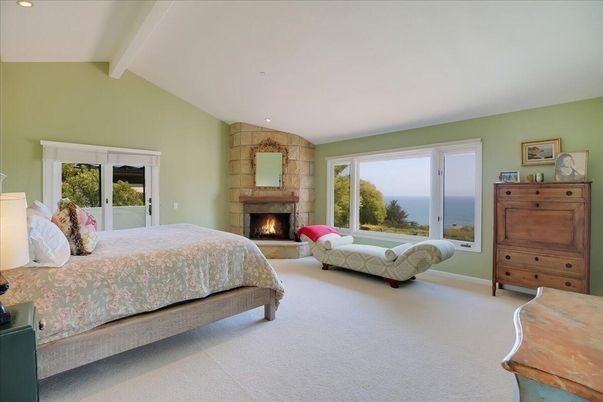 Bedroom, Fireplace, Interior, Recessed Lighting, Water
