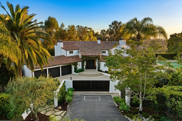 Attached, Exterior, Facade, Spanish Mediterranean