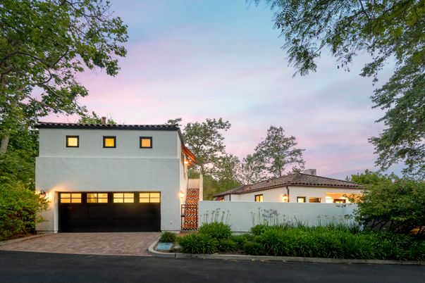 Attached, Exterior, Facade, Spanish Mediterranean