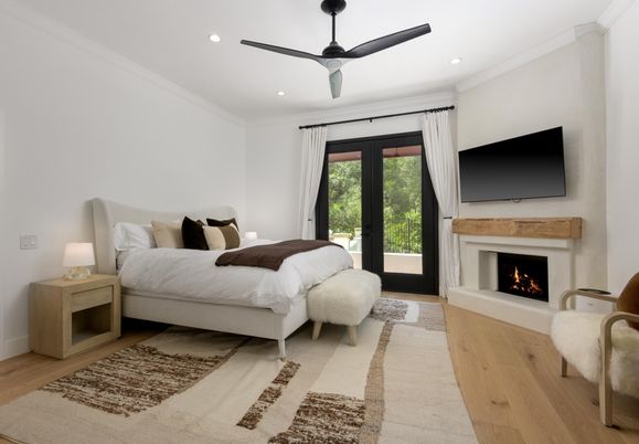 Bedroom, Fireplace, Interior, Recessed Lighting, Wood Texture Flooring