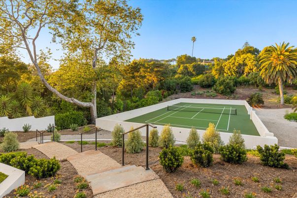 Exterior, Tennis Courts