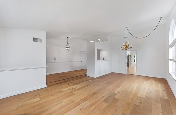 Chandelier, Empty room, Interior, Pendant Lights, Wood Texture Flooring