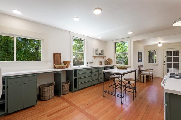 Dining room, Interior, Kitchen, Recessed Lighting, Wood Texture Flooring