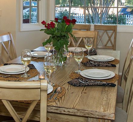 Dining room, Interior