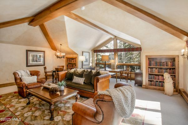 Chandelier, Dining room, Interior, Living room, Wooden Beams