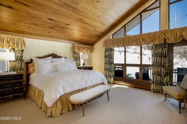Bedroom, Interior, Wooden Ceilings