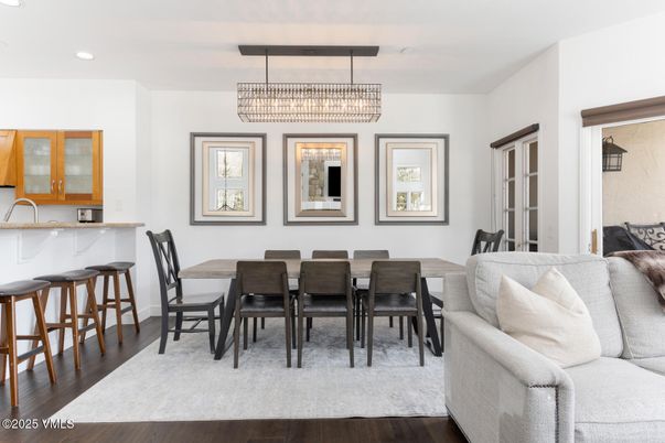 Chandelier, Dining room, Interior, Recessed Lighting, Wood Texture Flooring