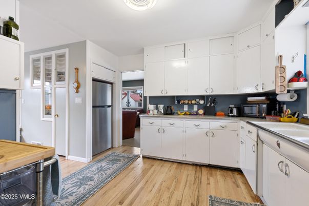 Interior, Kitchen, Wood Texture Flooring