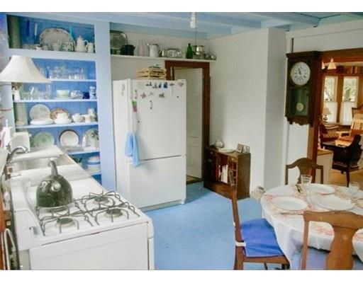 Interior, Washer, Wood Texture Flooring, Dining room