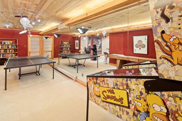 Game Room, Interior, Pendant Lights, Wooden Ceilings