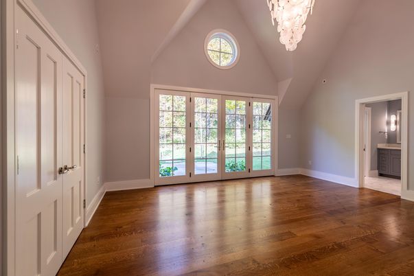 Chandelier, Empty room, Interior, Wood Texture Flooring