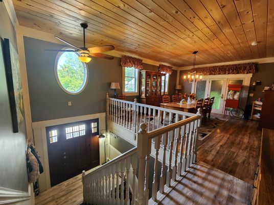 Chandelier, Dining room, Interior, Pendant Lights, Wooden Beams, Wooden Ceilings, Wood Texture Flooring