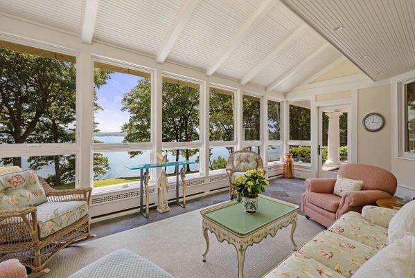 Interior, Living room, Sun Room, Water