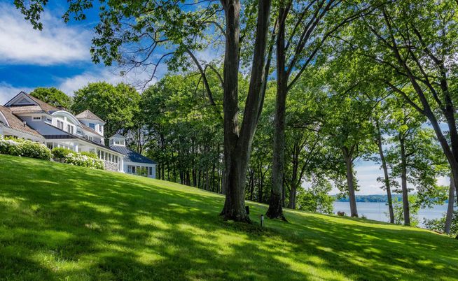 Backyard, Exterior, Water
