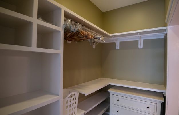 Interior, Walk-in Closets