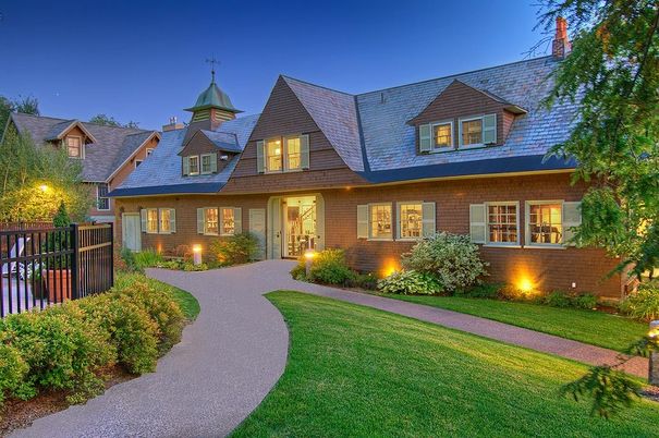 Exterior, Facade, Brick Facade, Cape Cod