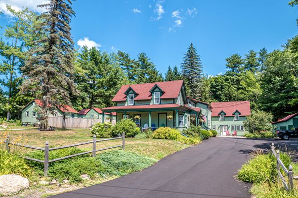 Attached, Backyard, Exterior, Facade, Queen Anne Victorian