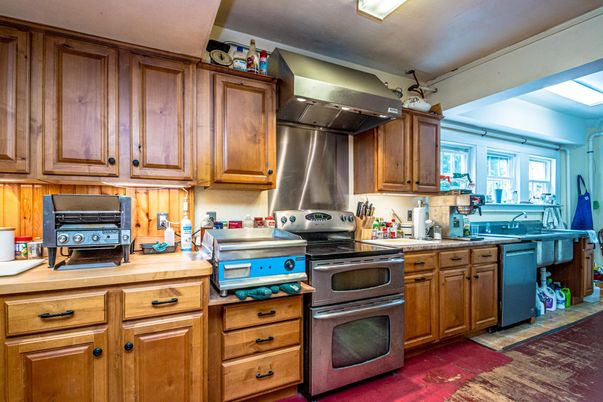 Interior, Kitchen, Stainless Steel Appliances