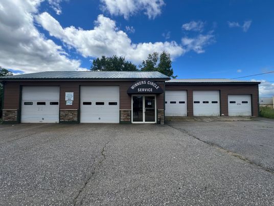 Detached Garage, Exterior
