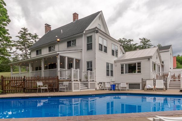 Exterior, Pool
